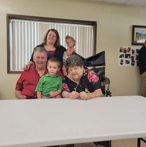 Meet your Posher, Ali